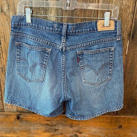 Levi’s 8 515 Blue Denim Lightwash Stretch Jean Shorts - Picture 5 of 5